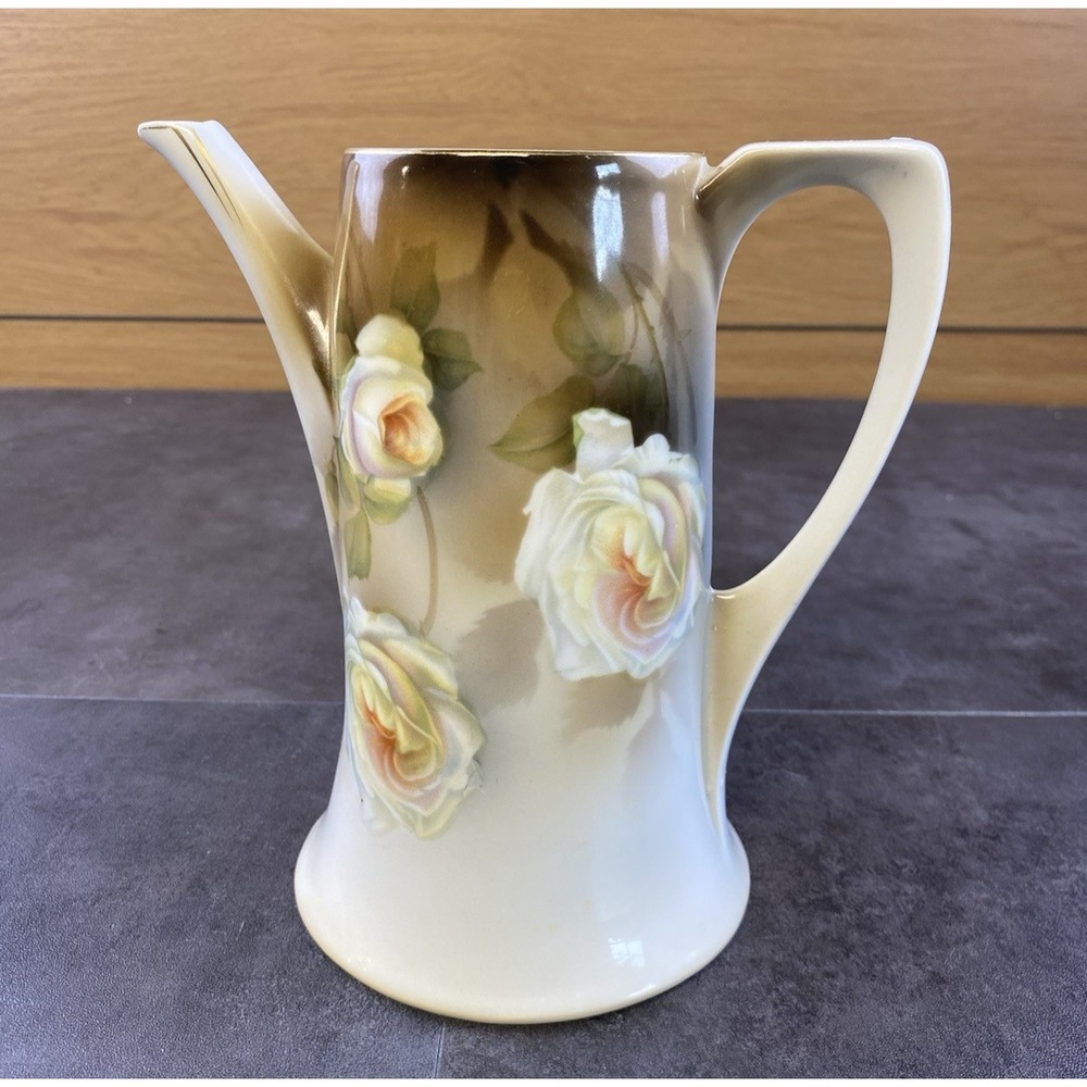 R & S VTG Porcelain Tea Pot made in Germany-No lid